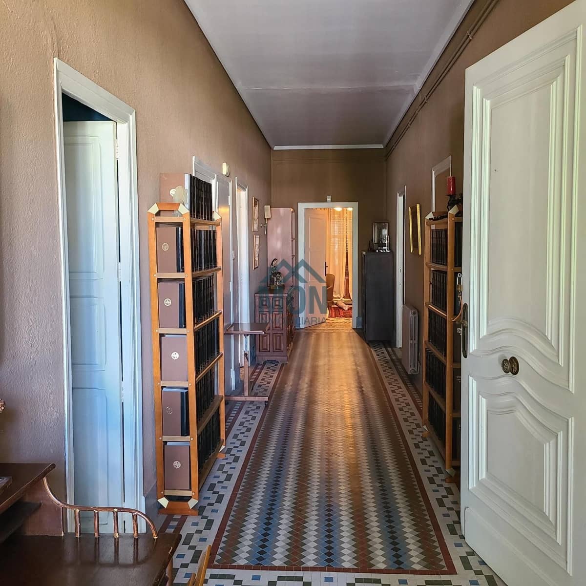 Chalet de 8 habitaciones en Rocafort en venta con garaje - 1.200.000 € (Ref: 10078764)