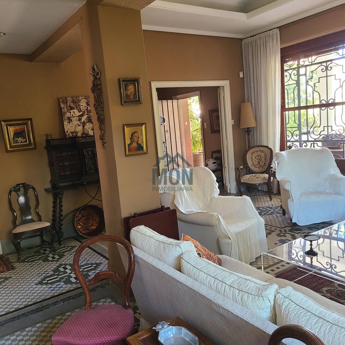 Chalet de 8 habitaciones en Rocafort en venta con garaje - 1.200.000 € (Ref: 10078764)