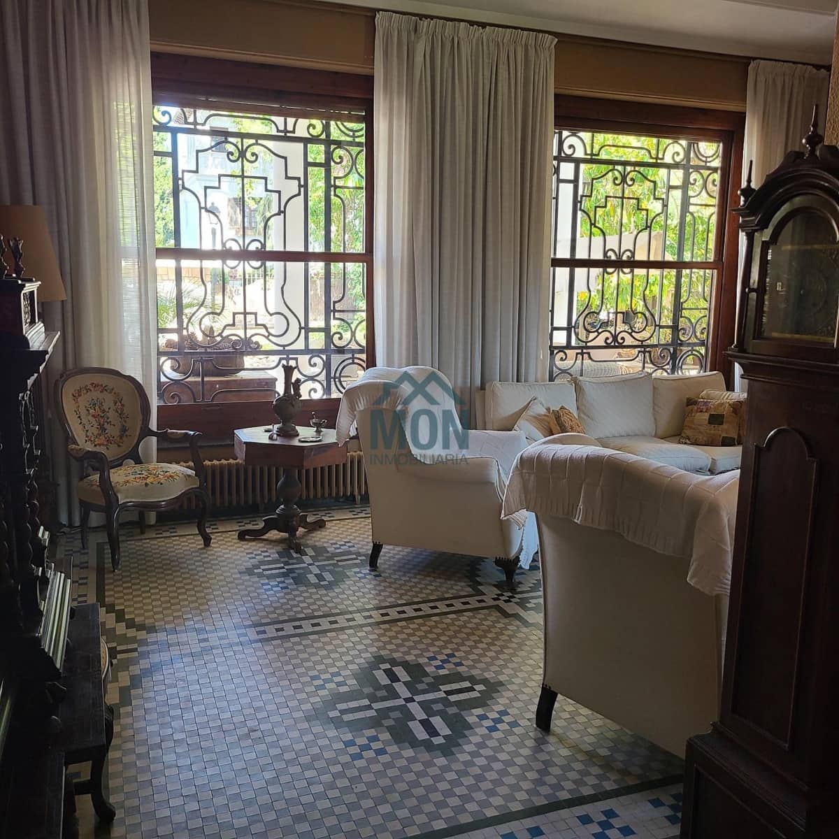 Chalet de 8 habitaciones en Rocafort en venta con garaje - 1.200.000 € (Ref: 10078764)