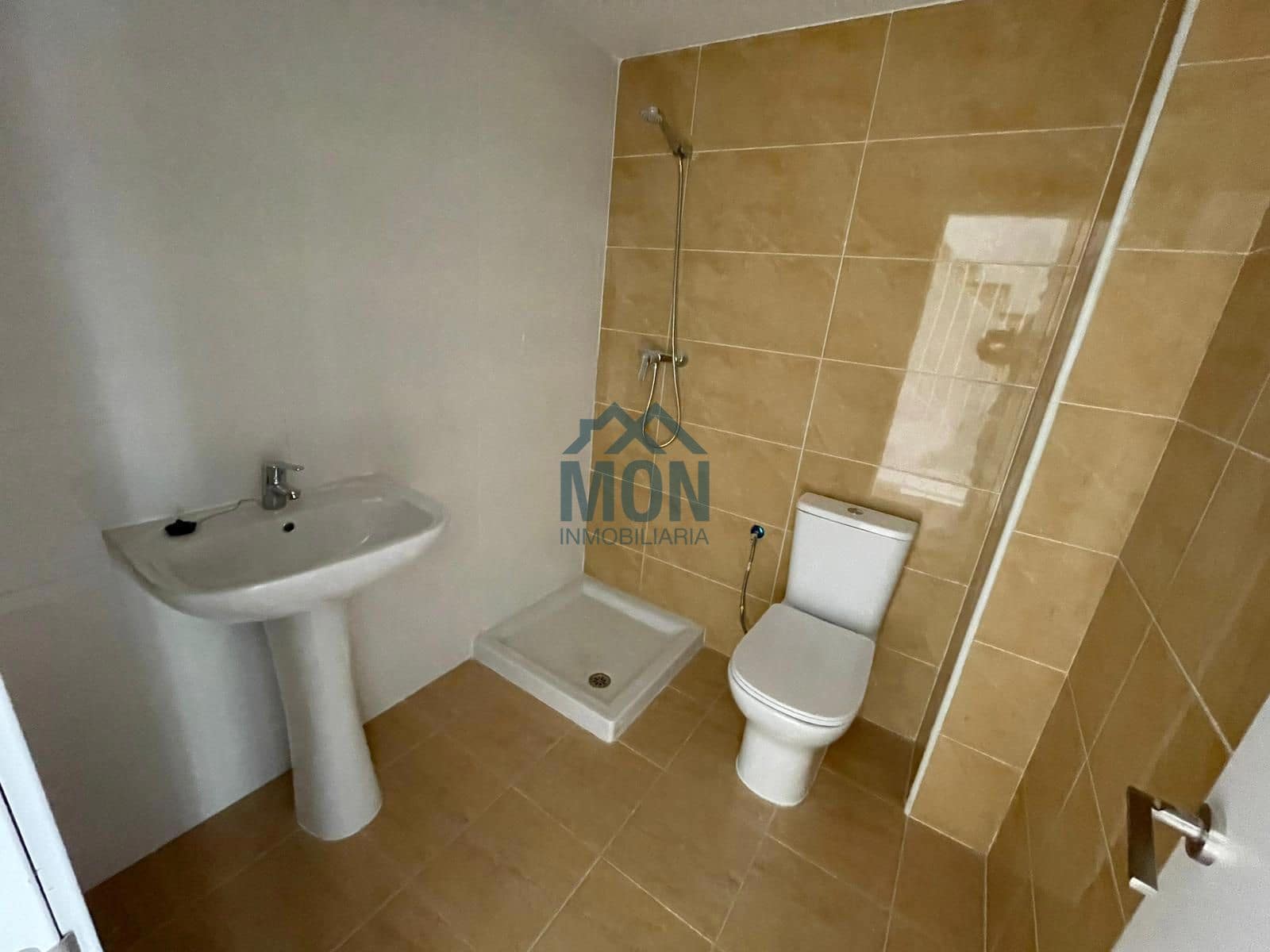 3 sypialnia Dom na sprzedaż w Almassora / Almazora z basenem garażem - 163 000 € (Ref: 10144759)