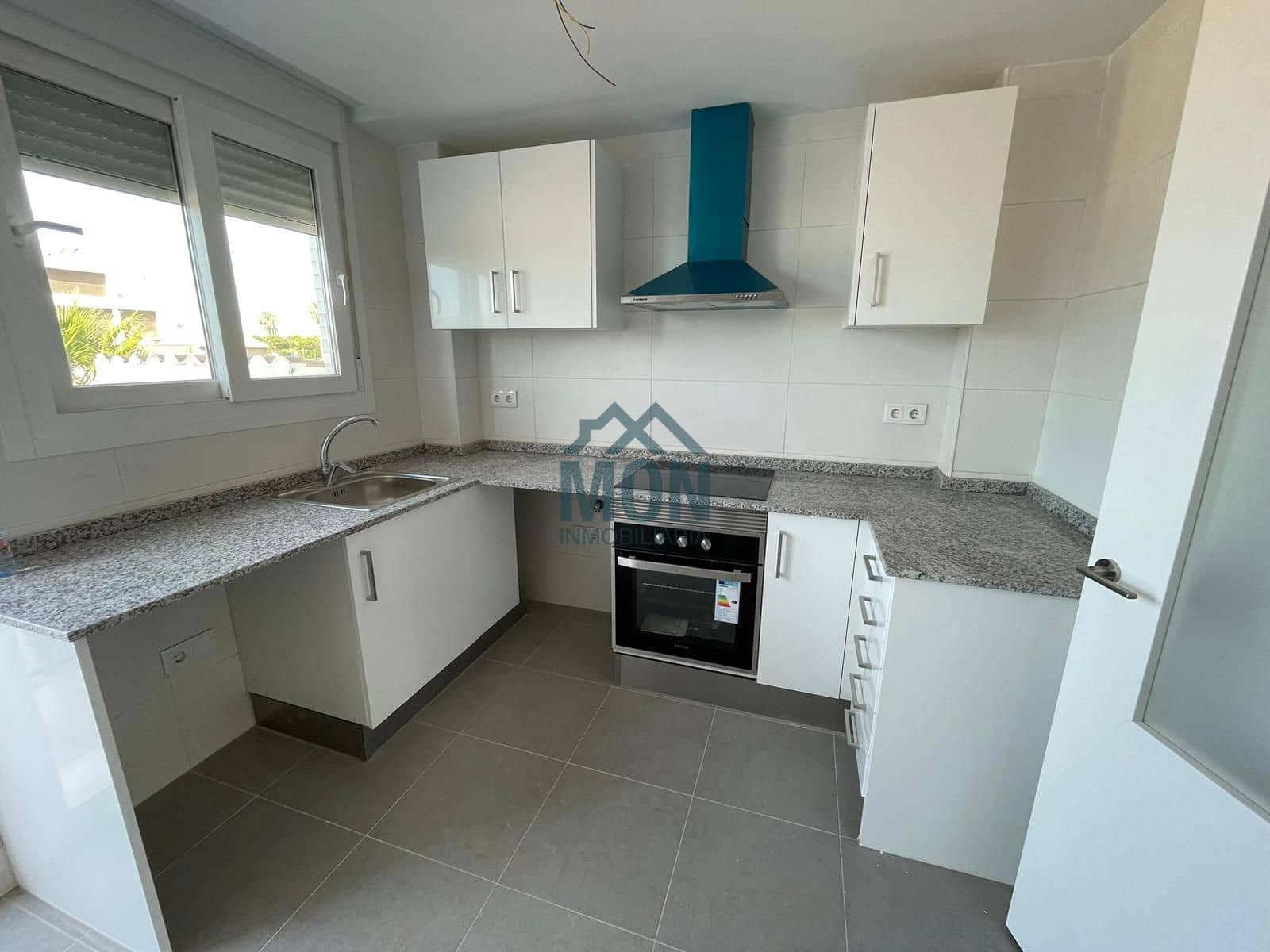 3 sypialnia Dom na sprzedaż w Almassora / Almazora z basenem garażem - 163 000 € (Ref: 10144759)