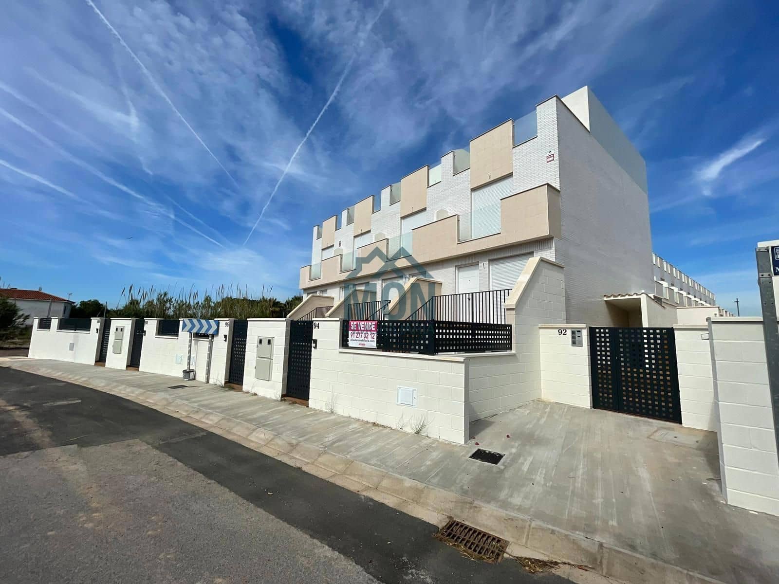 3 sypialnia Dom na sprzedaż w Almassora / Almazora z basenem garażem - 163 000 € (Ref: 10144759)