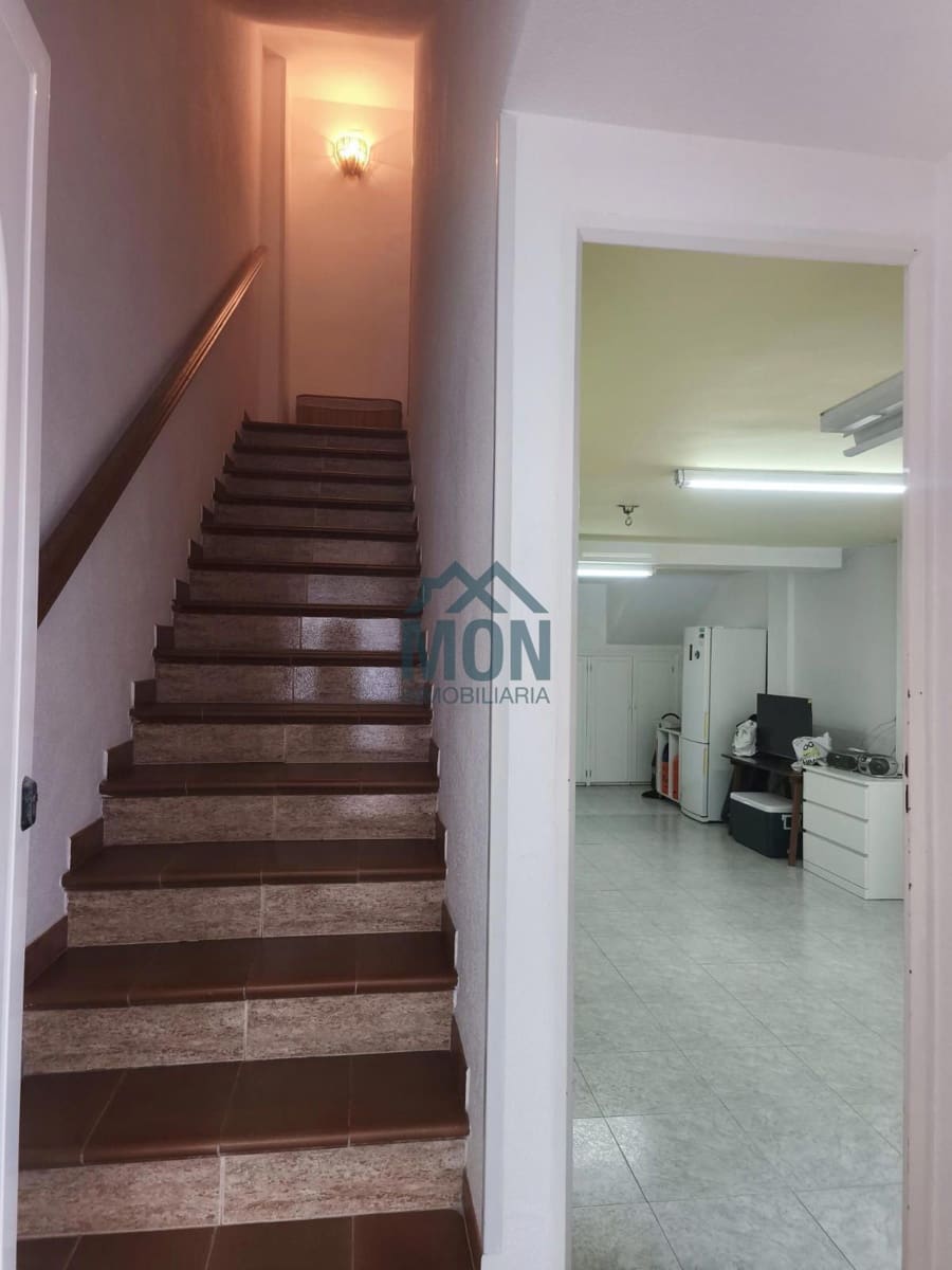 3 Zimmer Haus zu verkaufen in Tavernes de la Valldigna mit Pool Garage - 285.000 € (Ref: 10177663)