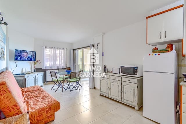 Piso de 1 habitación en Roses en venta - 189.000 € (Ref: 10004719)