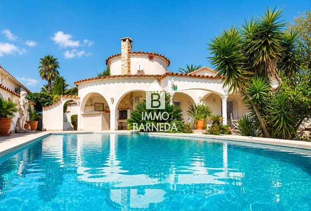 3 camera da letto Villa in vendita in Empuriabrava, Castelló d'Empúries con piscina garage - 1.060.000 € (Rif: 10008083)