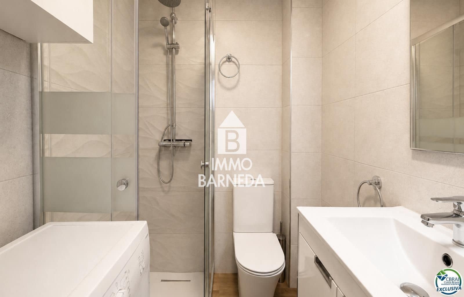 2 bedroom Flat for sale in Empuriabrava - € 215,000 (Ref: 10014676)