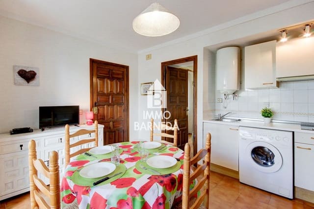 1 quarto Apartamento para venda em Roses com piscina garagem - 135 000 € (Ref: 10016765)