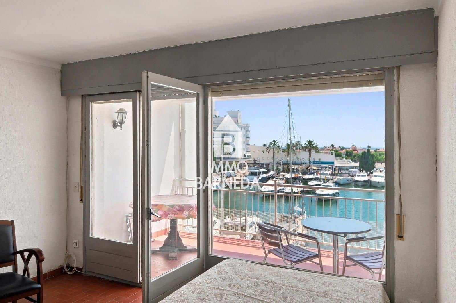 Apartamento para venda em Empuriabrava - 135 000 € (Ref: 10022947)