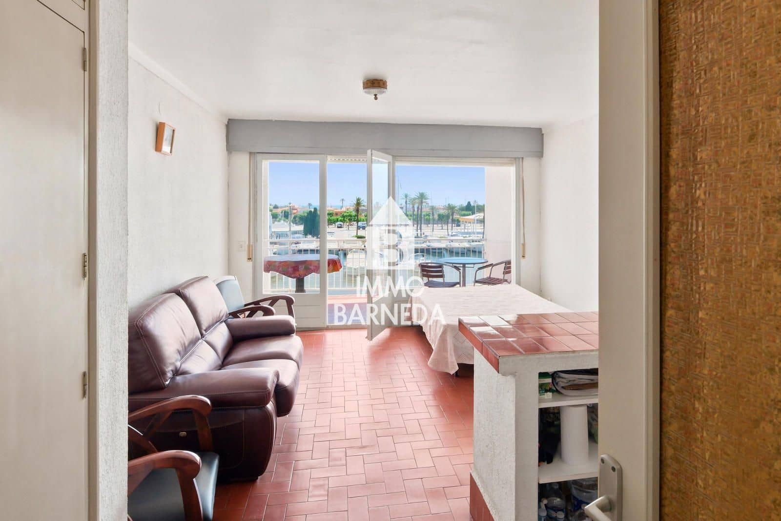 Apartamento para venda em Empuriabrava - 135 000 € (Ref: 10022947)