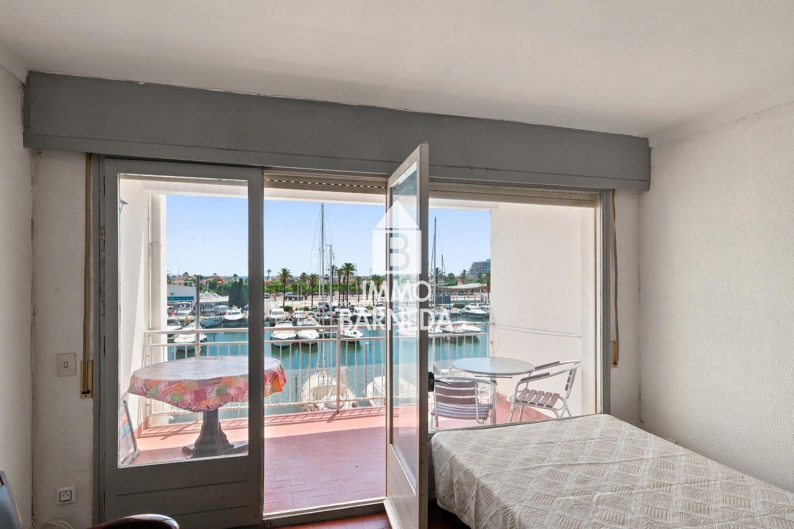 Apartamento para venda em Empuriabrava - 135 000 € (Ref: 10022947)