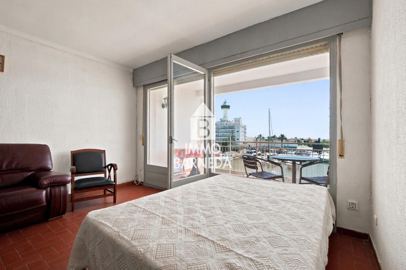 Apartamento para venda em Empuriabrava - 135 000 € (Ref: 10022947)