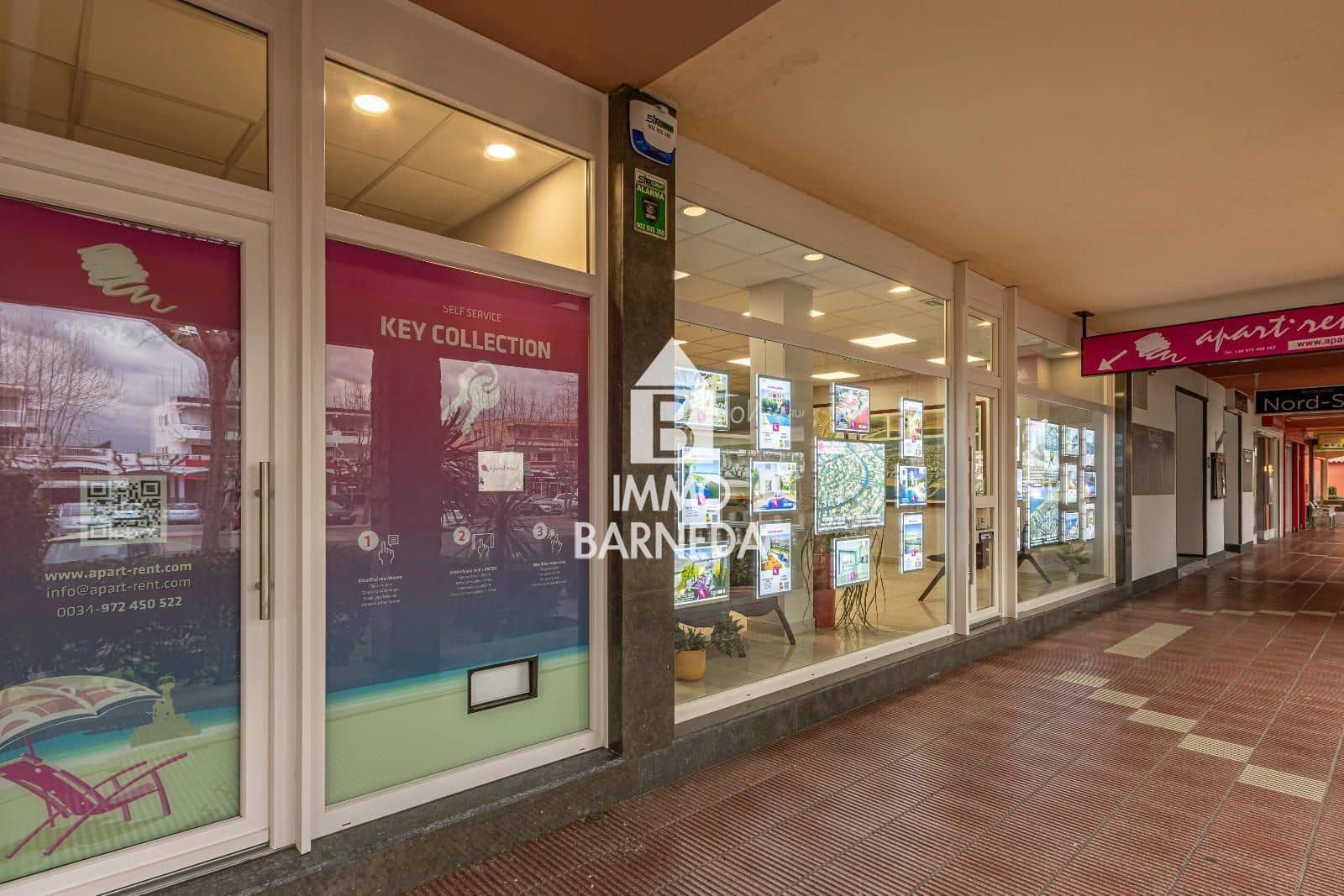 Apartamento para venda em Empuriabrava - 135 000 € (Ref: 10022947)