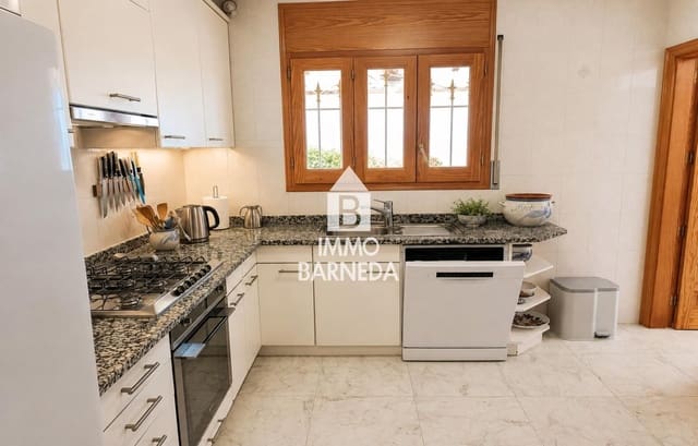 2 sypialnia Willa na sprzedaż w Roses z garażem - 545 000 € (Ref: 10022948)