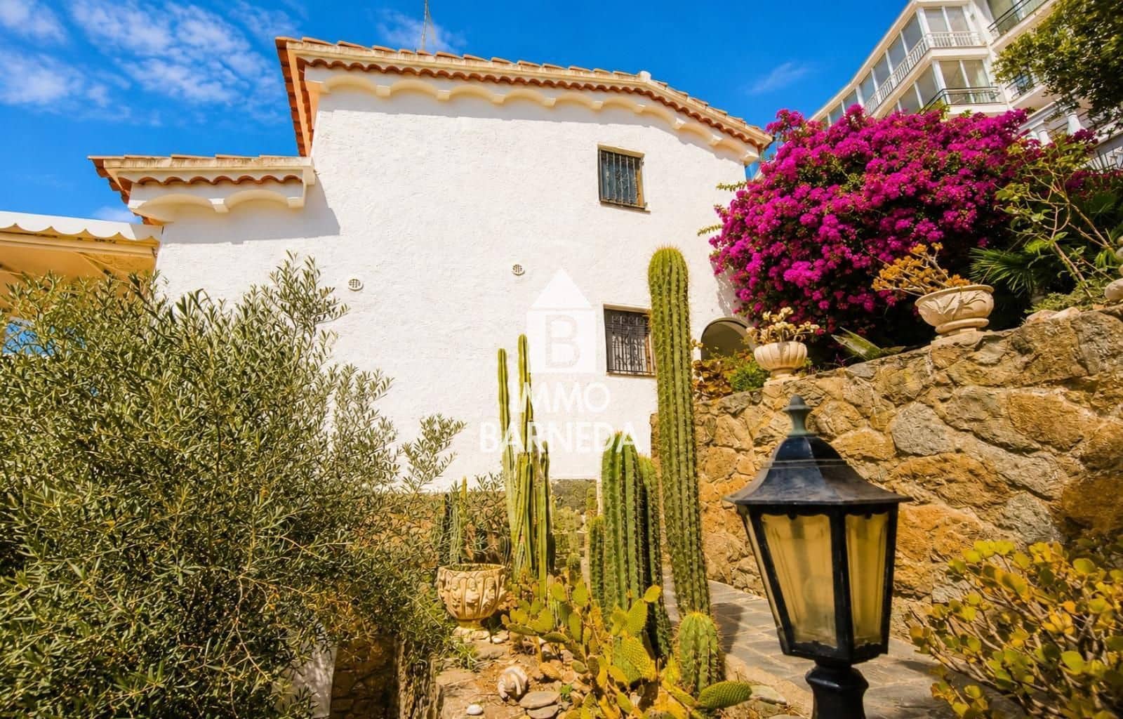 Chalet de 2 habitaciones en Roses en venta con garaje - 545.000 € (Ref: 10022948)