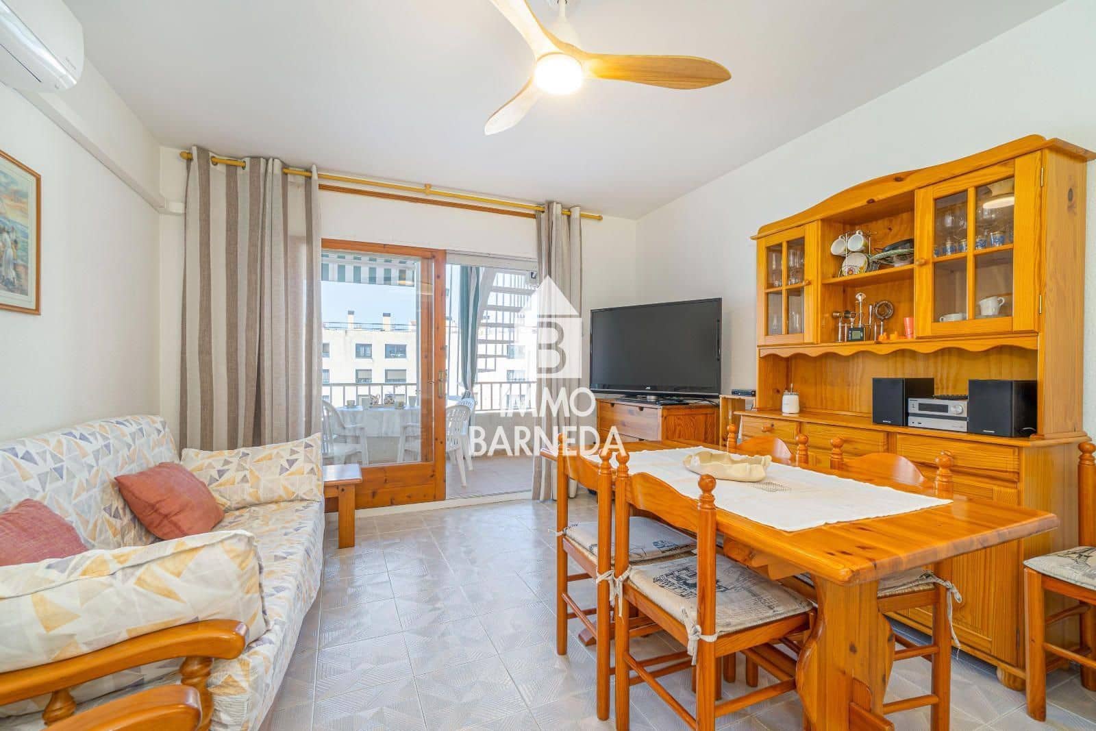 2 bedroom Flat for sale in Empuriabrava with garage - € 265,000 (Ref: 10034396)