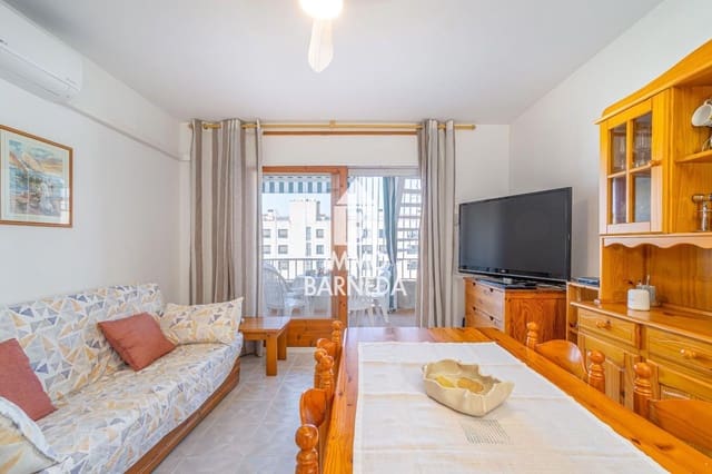 2 bedroom Flat for sale in Empuriabrava, Castelló d'Empúries with garage - € 265,000 (Ref: 10034396)