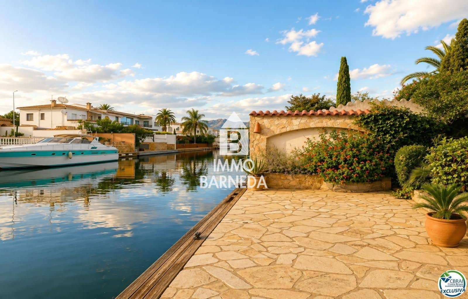 3 quarto Moradia para venda em Empuriabrava com garagem - 795 000 € (Ref: 10037639)
