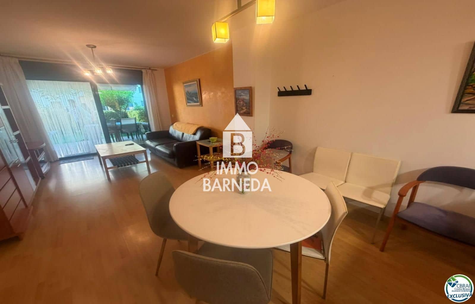 2 bedroom Flat for sale in Roses with pool garage - € 475,000 (Ref: 10037640)