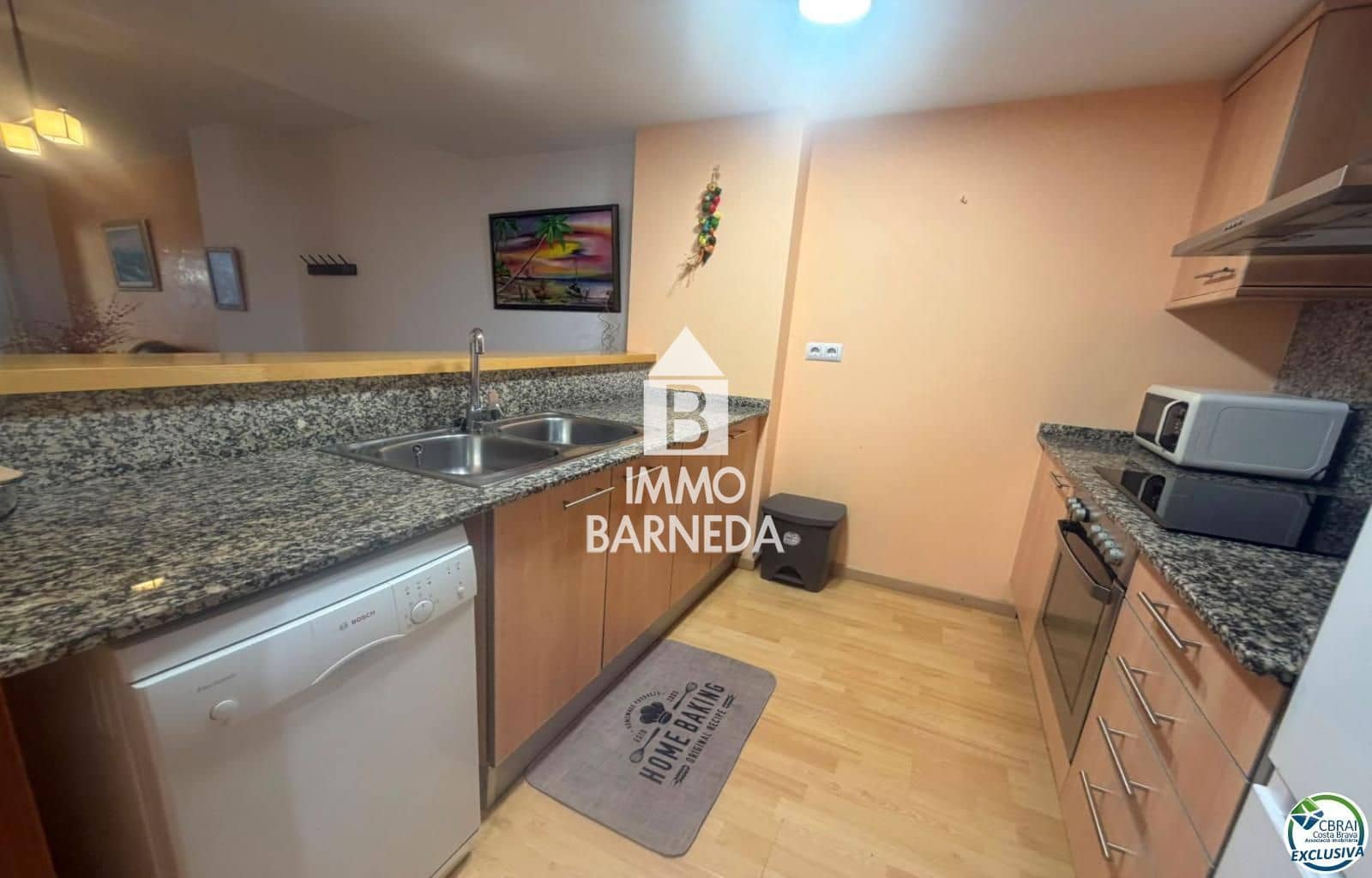 2 bedroom Flat for sale in Roses with pool garage - € 475,000 (Ref: 10037640)