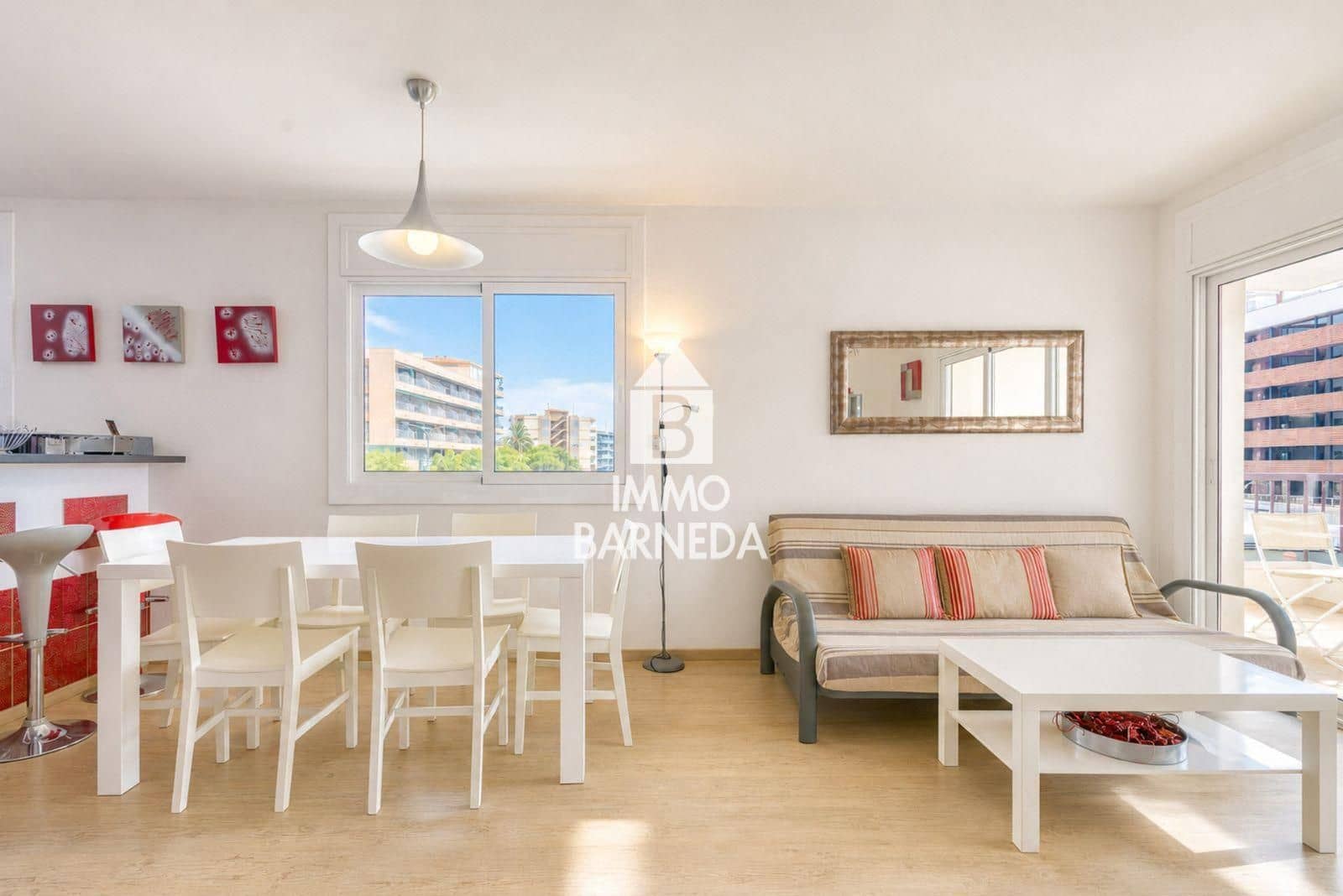2 bedroom Flat for sale in Santa Margarida with garage - € 270,000 (Ref: 10044095)