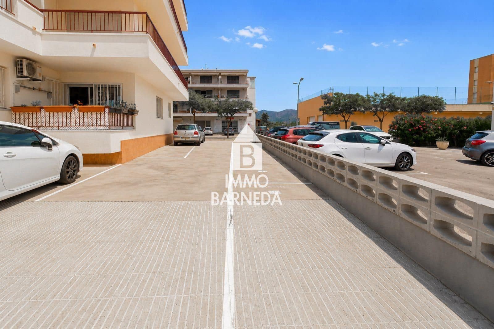 2 bedroom Flat for sale in Santa Margarida with garage - € 270,000 (Ref: 10044095)