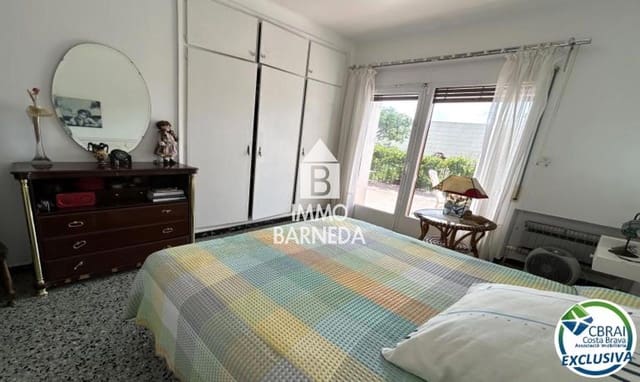 6 chambre Villa/Maison à vendre à Grifeu, Llançà avec garage - 690 000 € (Ref: 10044096)