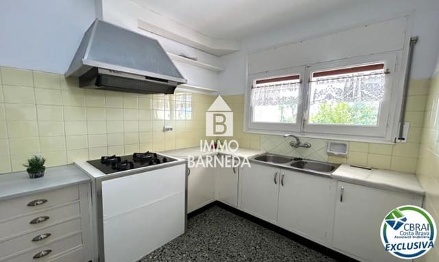 6 chambre Villa/Maison à vendre à Grifeu, Llançà avec garage - 690 000 € (Ref: 10044096)