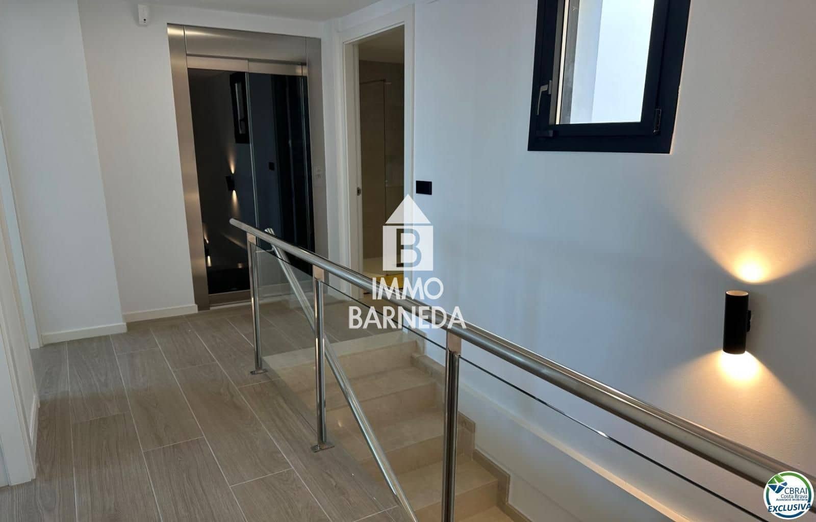 3 slaapkamer Villa te koop in Roses met zwembad garage - € 1.499.000 (Ref: 10051994)