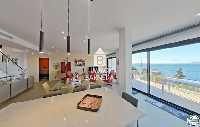 3 slaapkamer Villa te koop in Roses met zwembad garage - € 1.499.000 (Ref: 10051994)