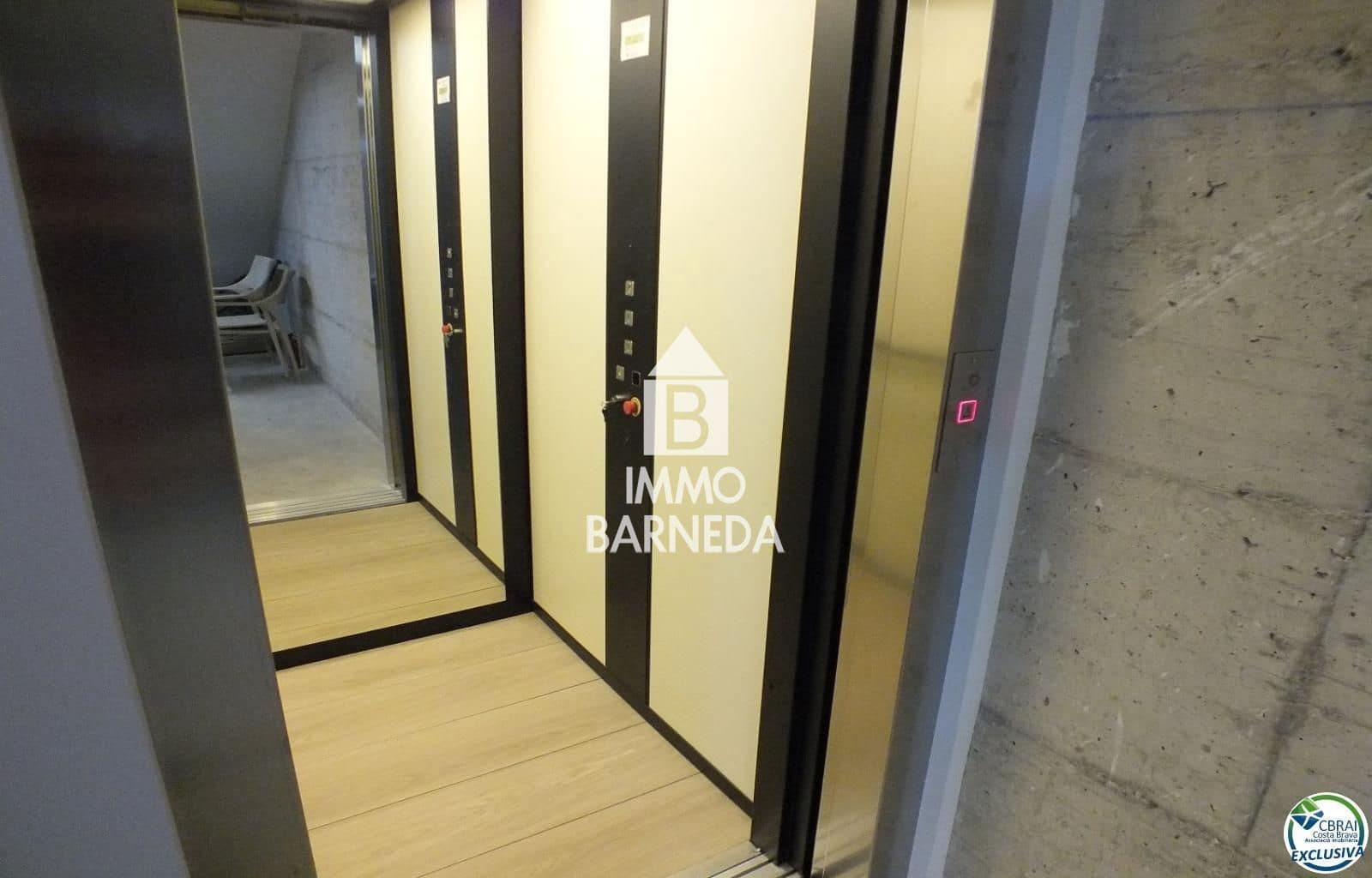 3 slaapkamer Villa te koop in Roses met zwembad garage - € 1.499.000 (Ref: 10051994)