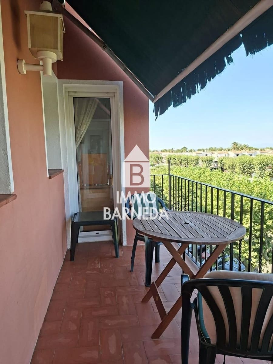 3 soveværelse Lejlighed til salg i Empuriabrava med swimmingpool garage - € 199.000 (Ref: 10062860)
