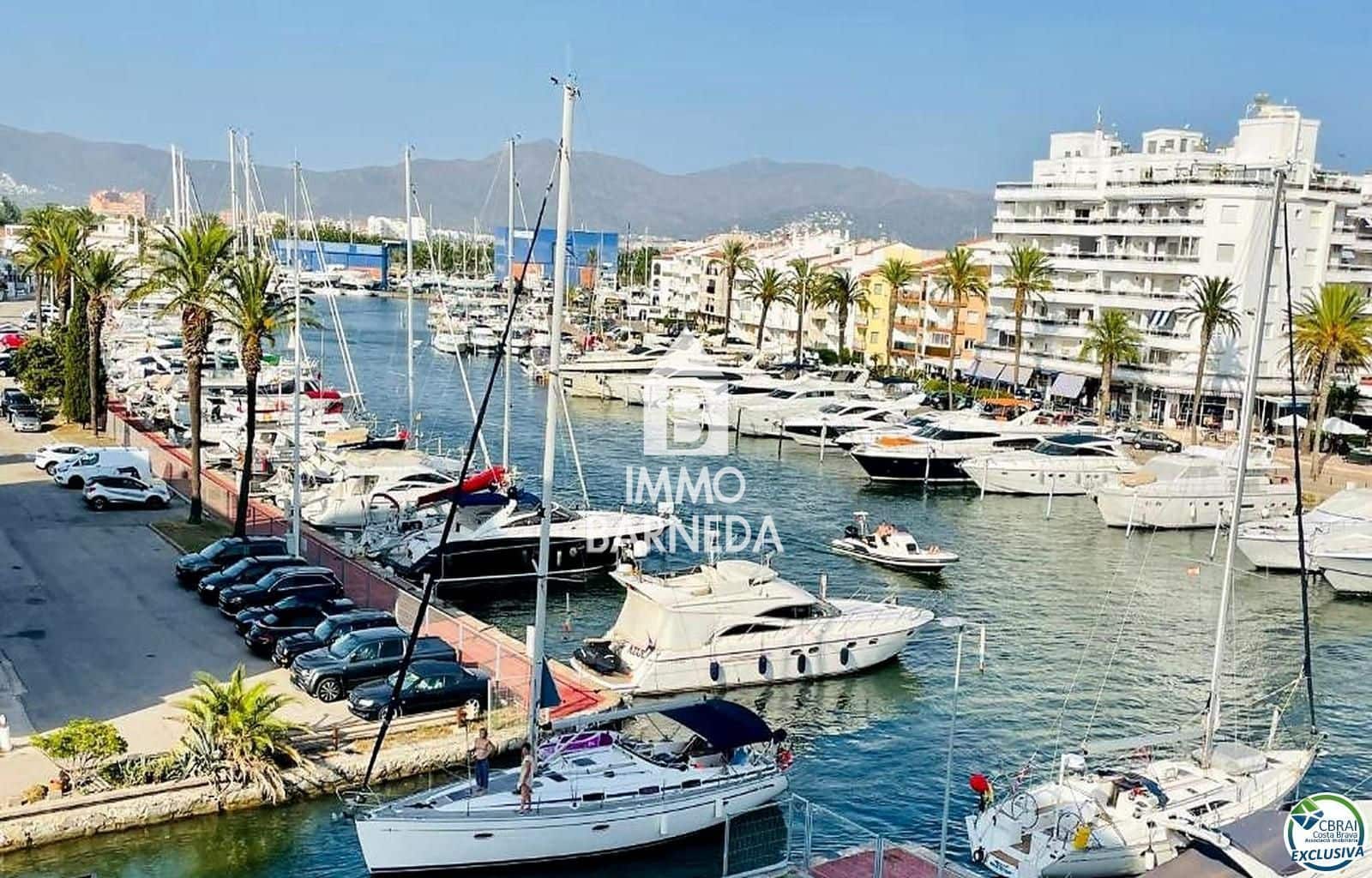 Piso de 2 habitaciones en Empuriabrava en venta - 259.000 € (Ref: 10062861)