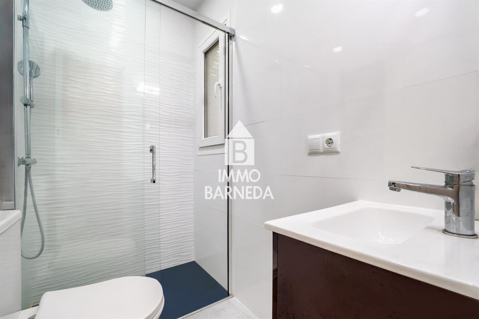 Chalet de 3 habitaciones en Empuriabrava en venta con piscina garaje - 449.000 € (Ref: 10062862)