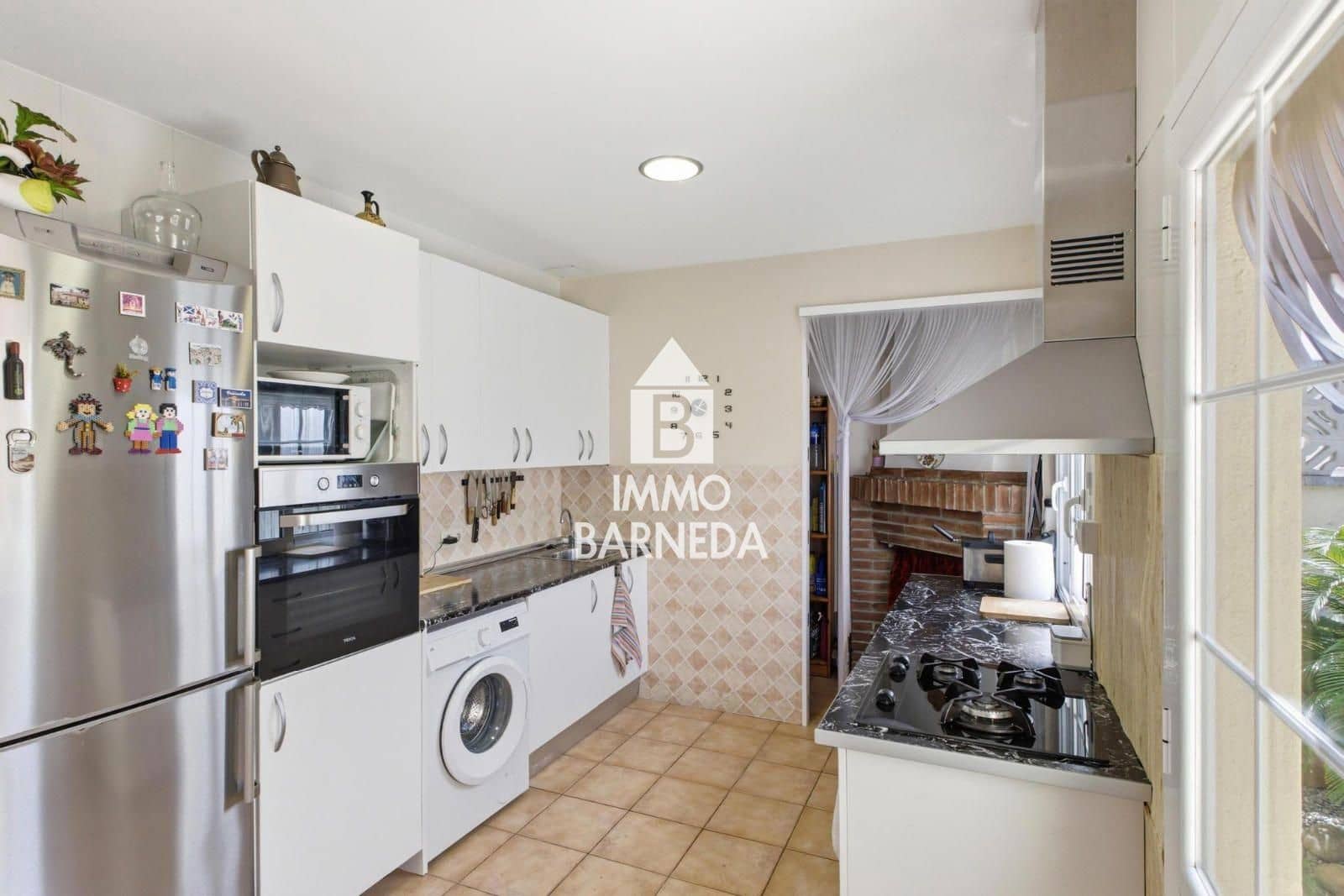 Chalet de 2 habitaciones en Empuriabrava en venta con garaje - 307.000 € (Ref: 10070254)