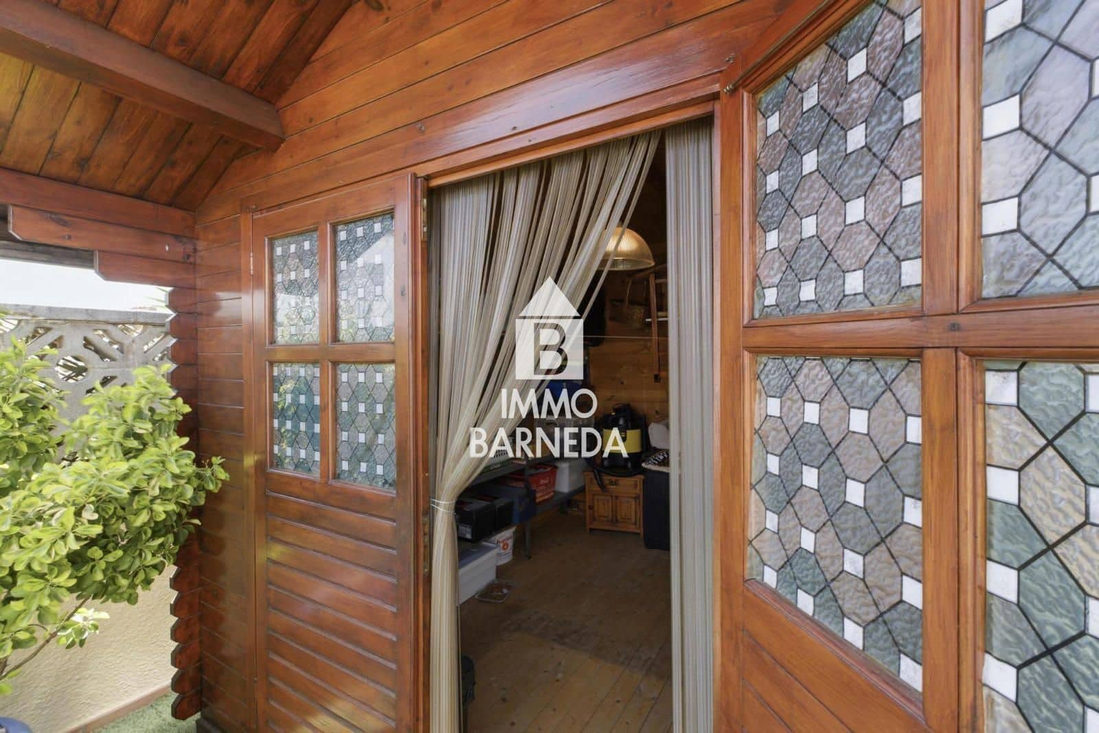 Chalet de 2 habitaciones en Empuriabrava en venta con garaje - 307.000 € (Ref: 10070254)