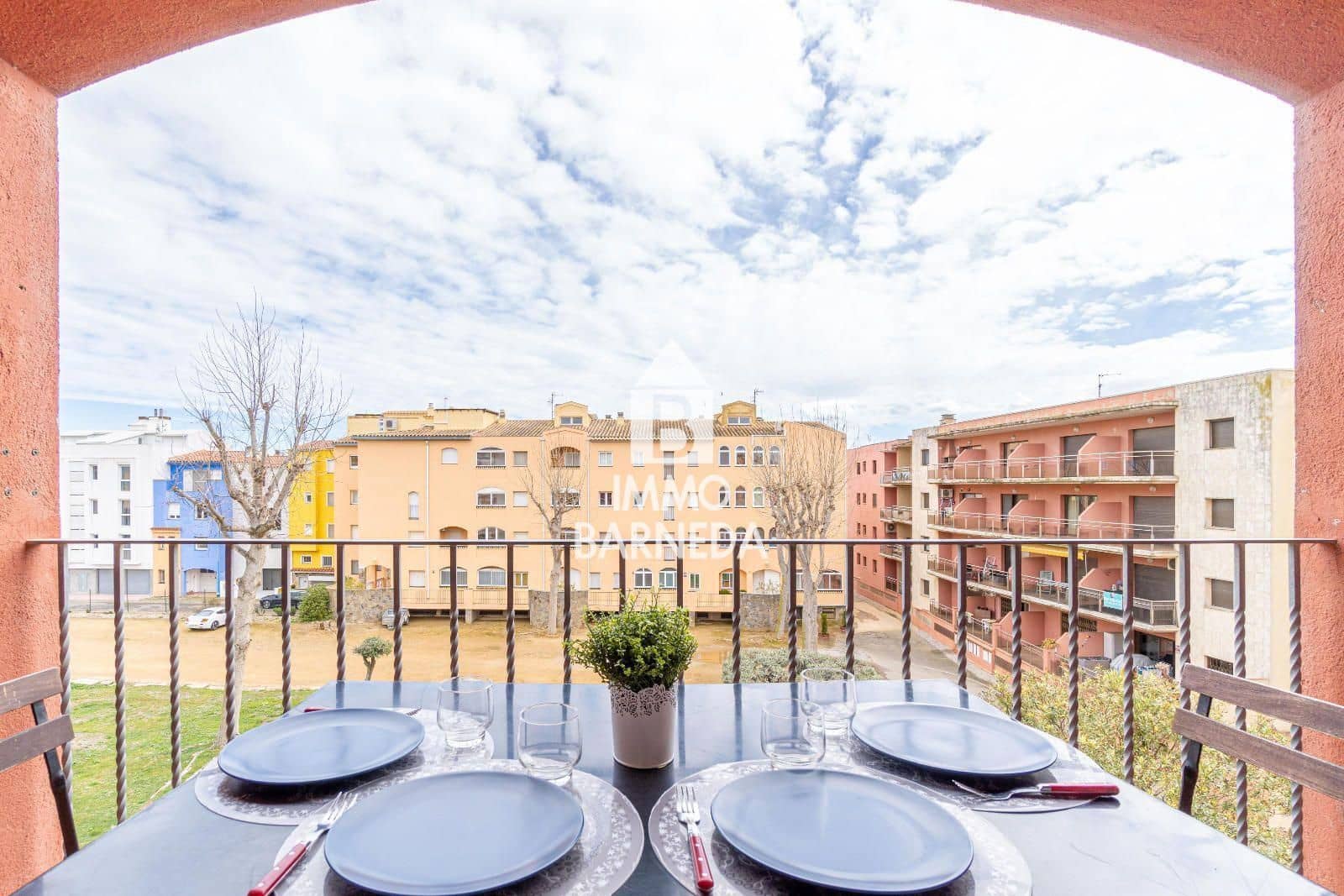 2 sovrum Lägenhet till salu i Empuriabrava med pool - 195 000 € (Ref: 10082203)