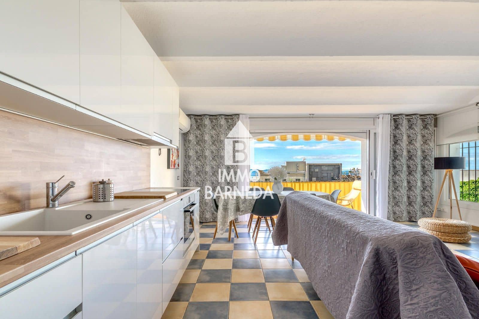Piso de 2 habitaciones en Roses en venta con garaje - 299.000 € (Ref: 10095811)