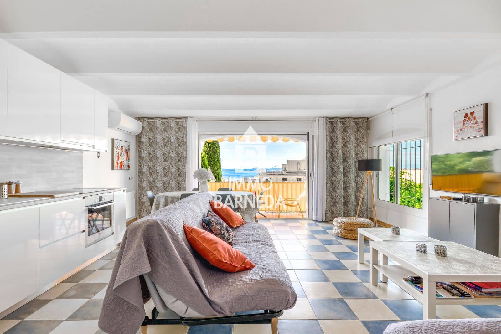 Piso de 2 habitaciones en Roses en venta con garaje - 299.000 € (Ref: 10095811)