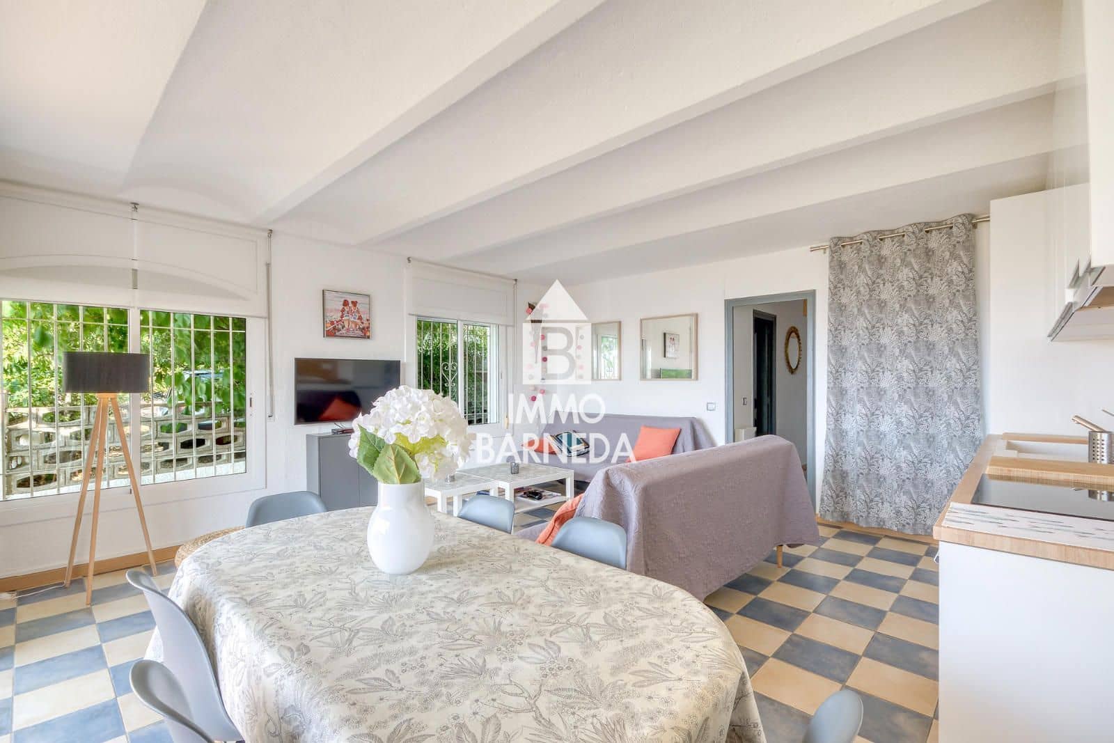 Piso de 2 habitaciones en Roses en venta con garaje - 299.000 € (Ref: 10095811)