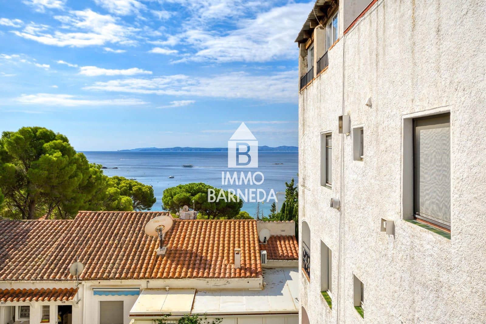 Piso de 2 habitaciones en Roses en venta con garaje - 299.000 € (Ref: 10095811)