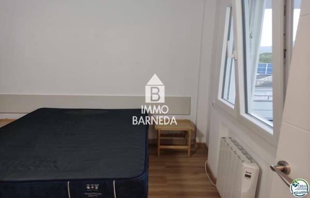 Piso de 1 habitación en Santa Margarida, Roses en venta con garaje - 179.000 € (Ref: 10098622)