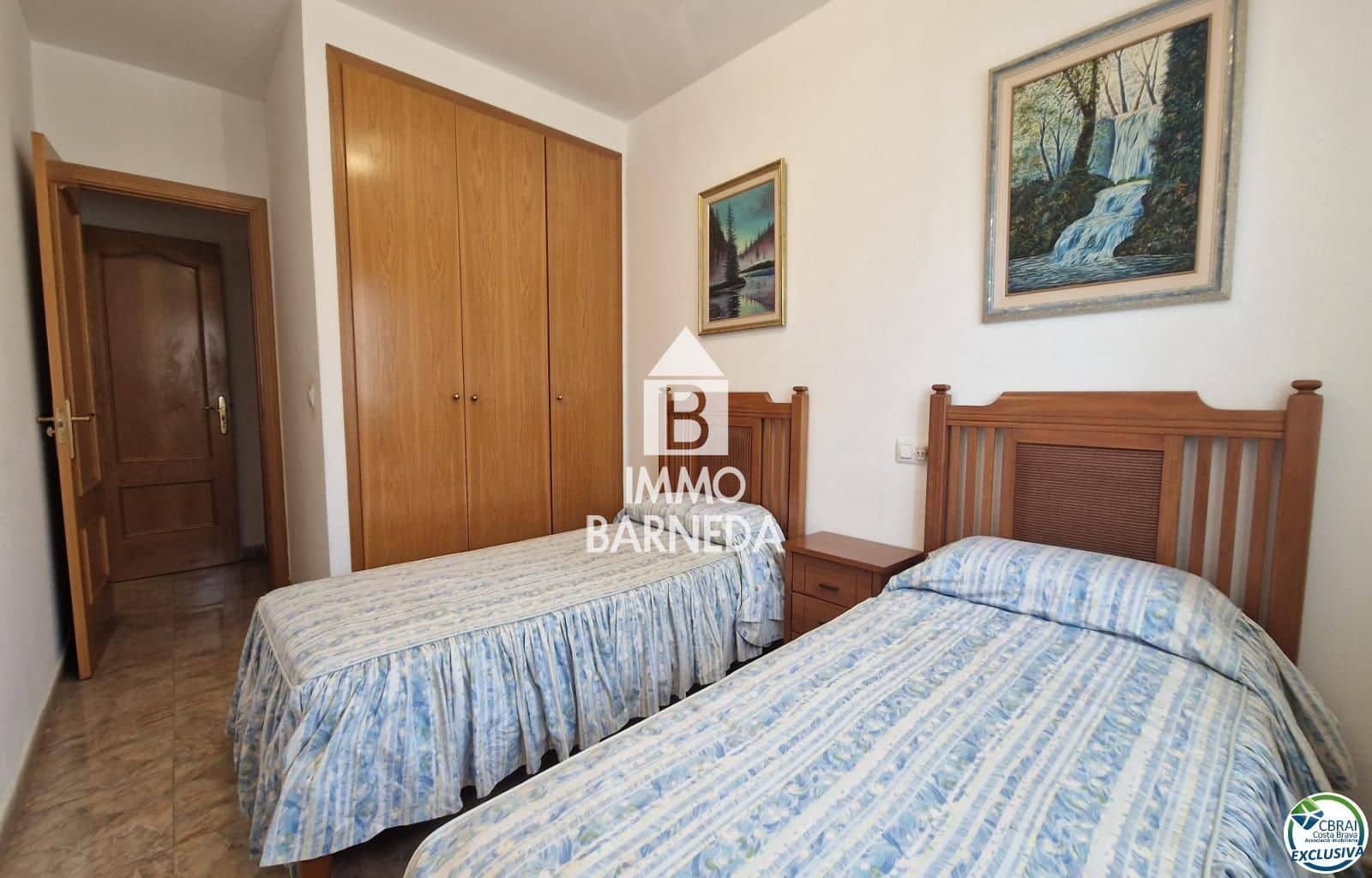 Piso de 3 habitaciones en Roses en venta con piscina garaje - 340.000 € (Ref: 10101165)