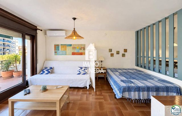 Flat te koop in Santa Margarida, Roses - € 185.000 (Ref: 10104303)