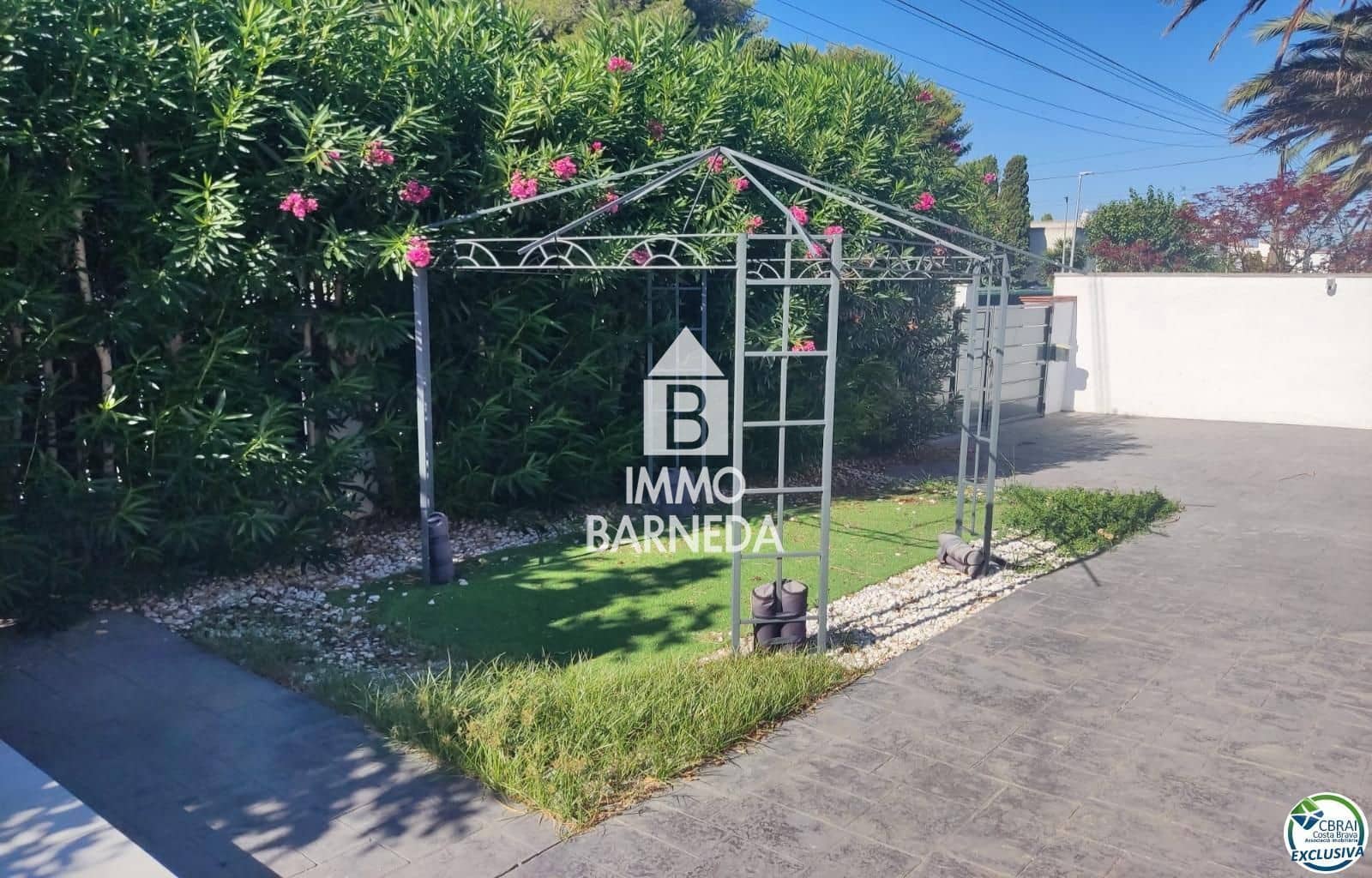 3 camera da letto Villa in vendita in Empuriabrava con piscina garage - 475.000 € (Rif: 10110215)