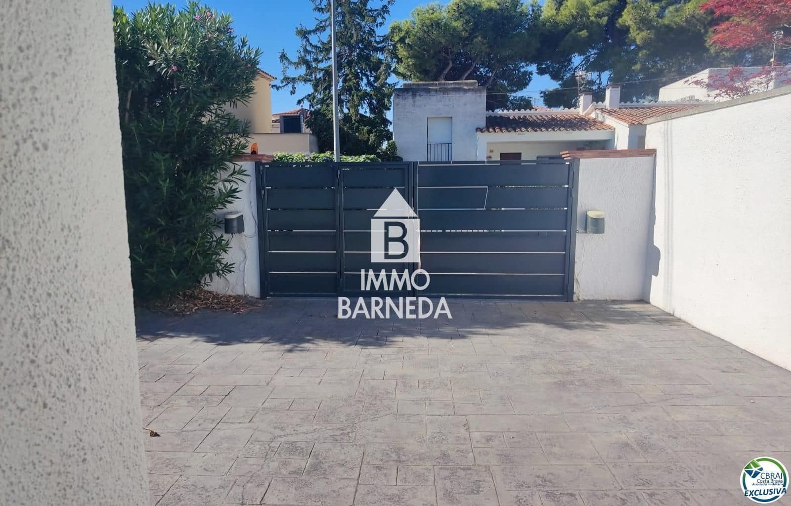 3 camera da letto Villa in vendita in Empuriabrava con piscina garage - 475.000 € (Rif: 10110215)