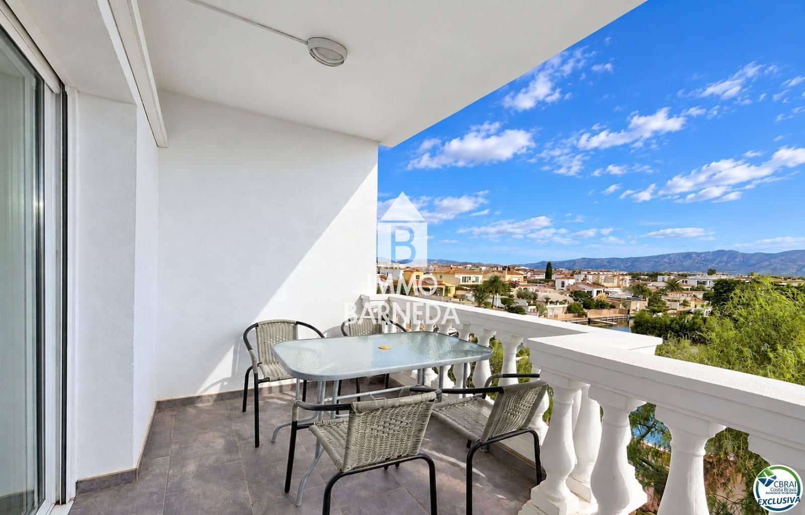 1 bedroom Flat for sale in Empuriabrava with pool garage - € 190,000 (Ref: 10112142)