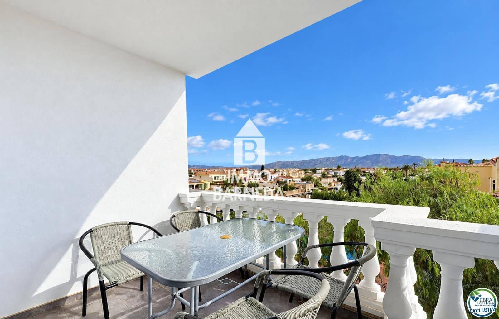 1 bedroom Flat for sale in Empuriabrava with pool garage - € 190,000 (Ref: 10112142)