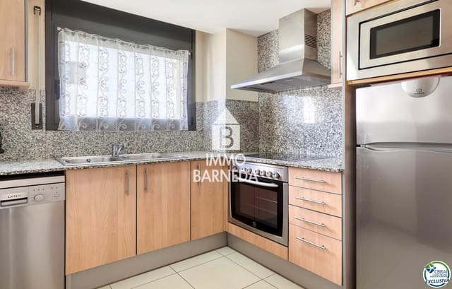 2 sovrum Lägenhet till salu i Santa Margarida, Roses med pool garage - 365 000 € (Ref: 10130430)
