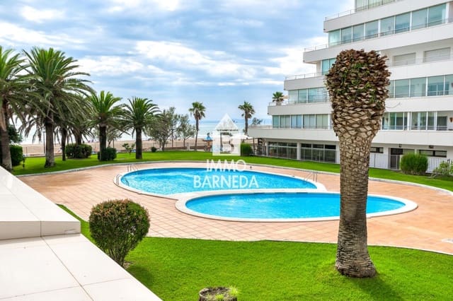 2 bedroom Flat for sale in Santa Margarida, Roses with pool - € 240,000 (Ref: 10130629)