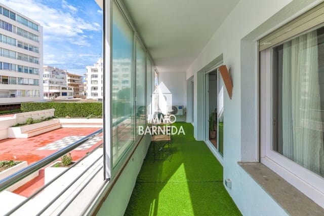 2 bedroom Flat for sale in Santa Margarida, Roses with pool - € 240,000 (Ref: 10130629)